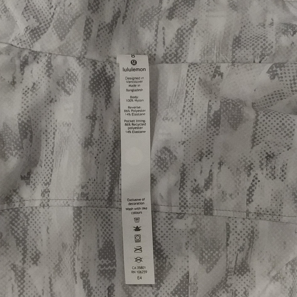 NWT Reversible Bombs Away Bomber - Picture 10 of 15